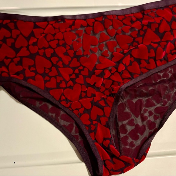 46- bundle 2 NWOT 26/28 undies - Picture 2 of 6